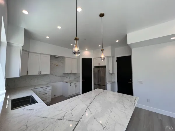 $1,599,995 | 3701 Cross Creek Road, Santa Rosa, CA 95403