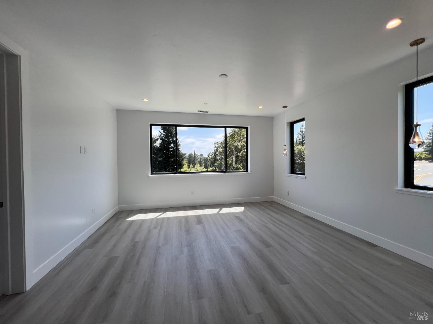 3701 Cross Creek Road Santa Rosa, CA 95403 - Photo 10 of 36