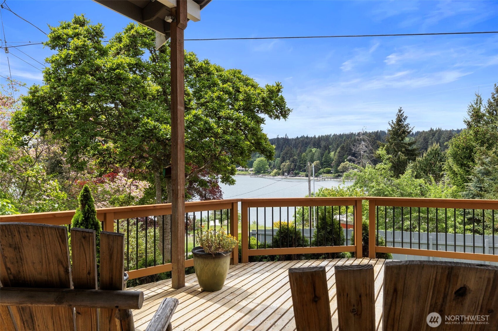 21275 Indianola Road Northeast Poulsbo, WA 98370 - Photo 12 of 40