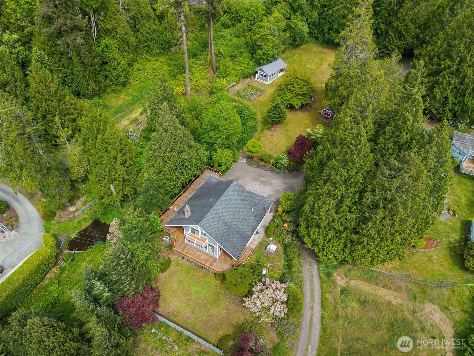 21275 Indianola Road Northeast Poulsbo, WA 98370 - Photo 39 of 40