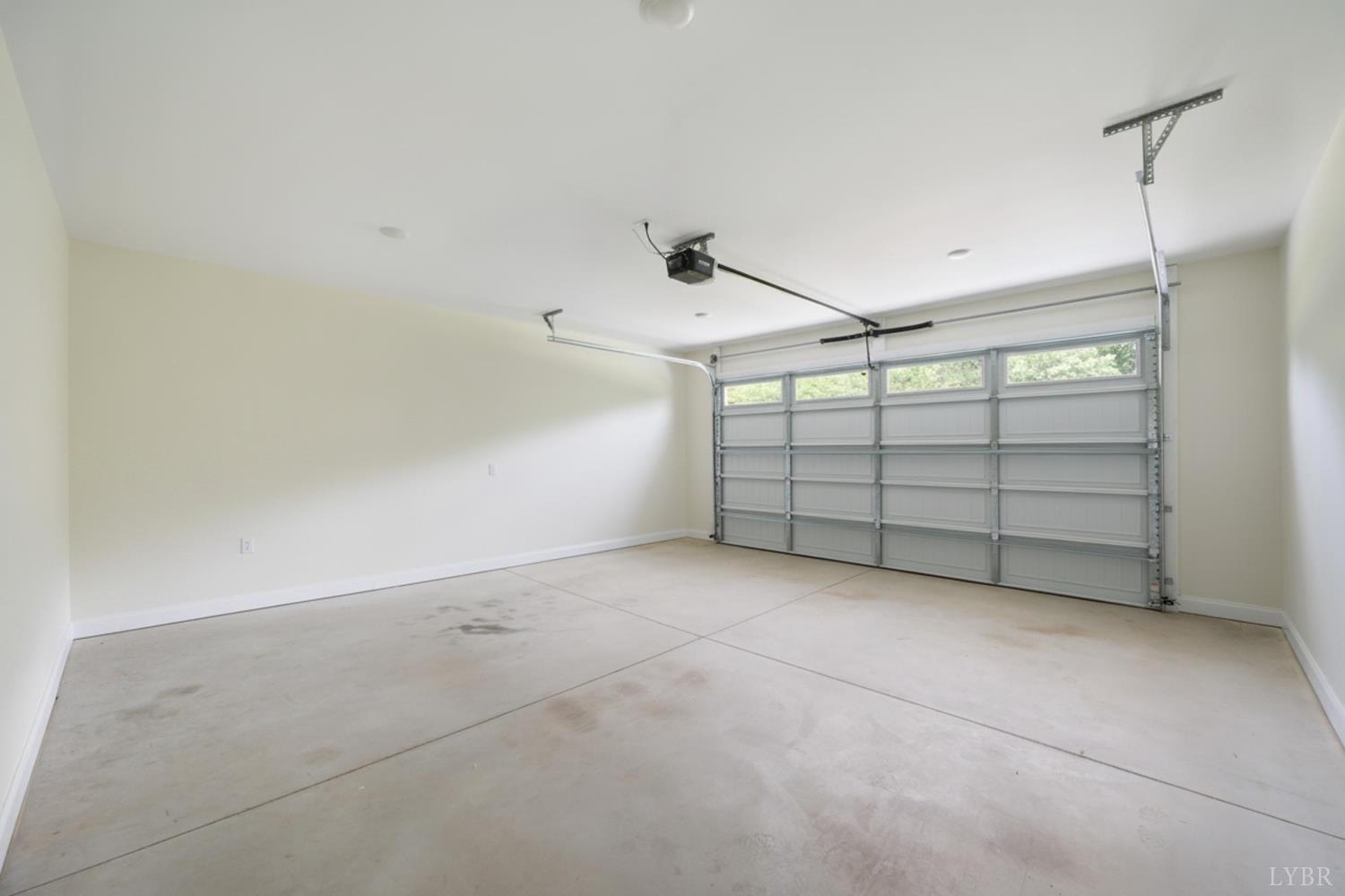 2831 Everett Road Forest, VA 24551 - Photo 29 of 68 Gallery Image 29