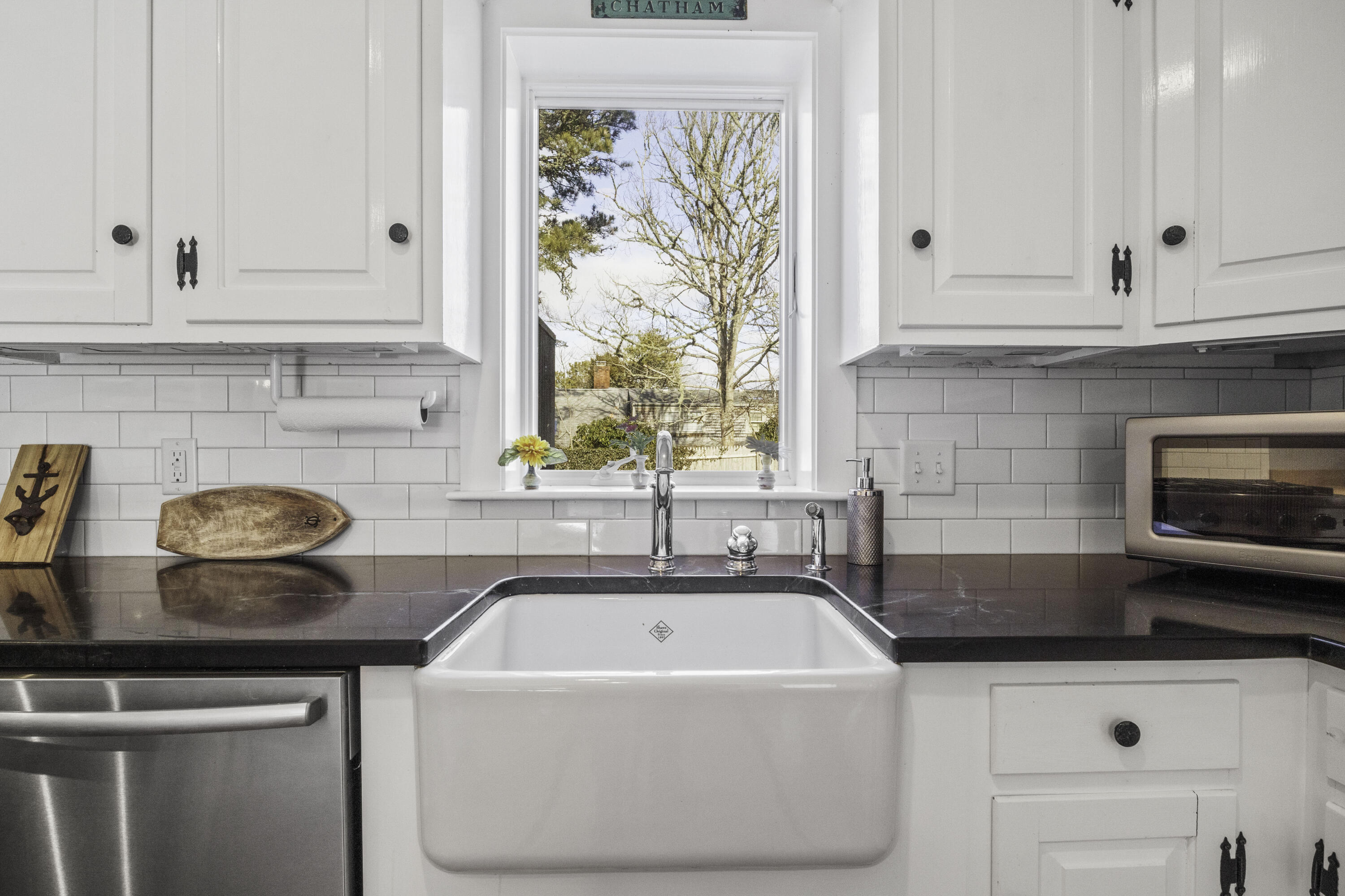 486 Crowell Road North Chatham, MA 02650 - Photo 11 of 25 486croLR-10