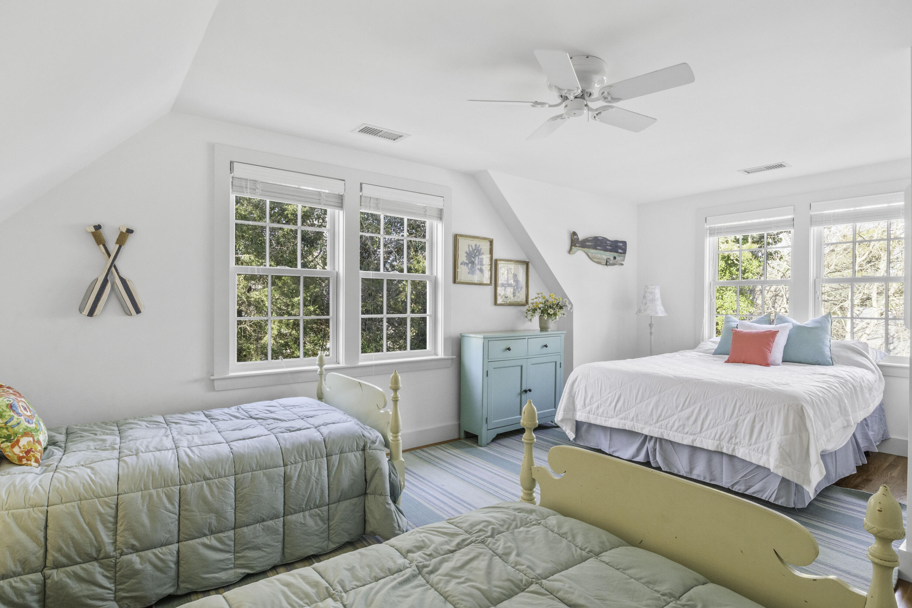 486 Crowell Road North Chatham, MA 02650 - Photo 17 of 25 486croLR-17
