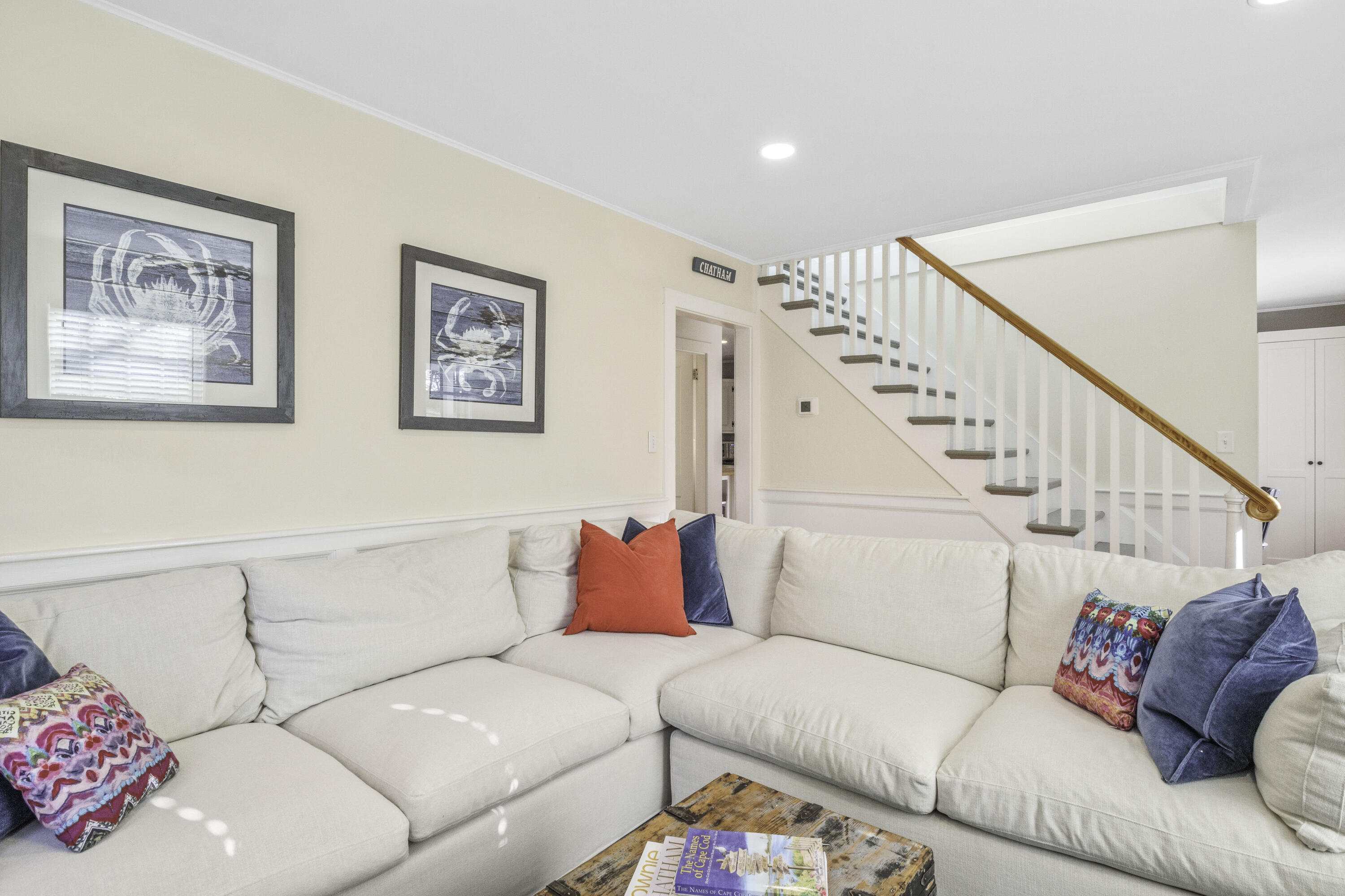 486 Crowell Road North Chatham, MA 02650 - Photo 6 of 25 486croLR-6