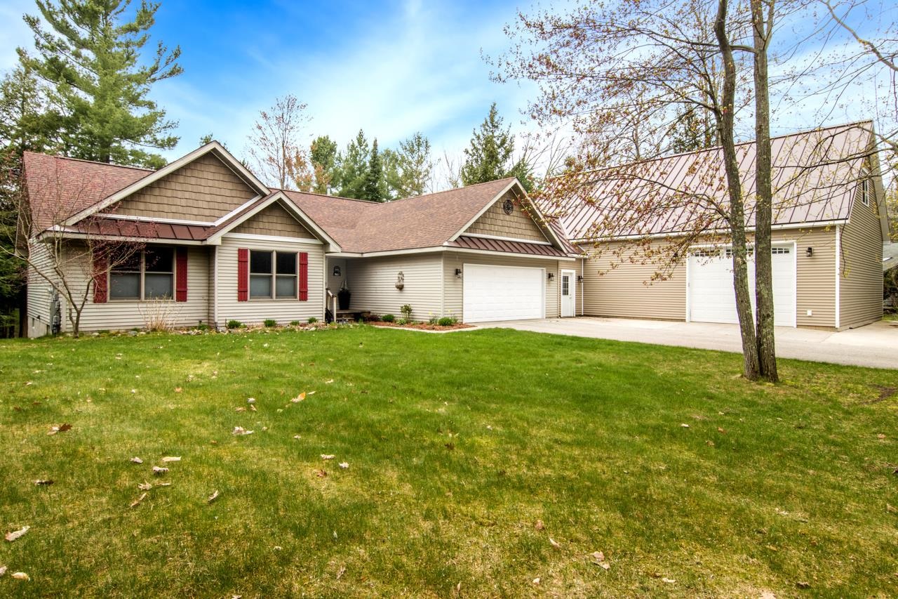 961 West Long Lake Road Traverse City, MI 49685 - Photo 1 of 32