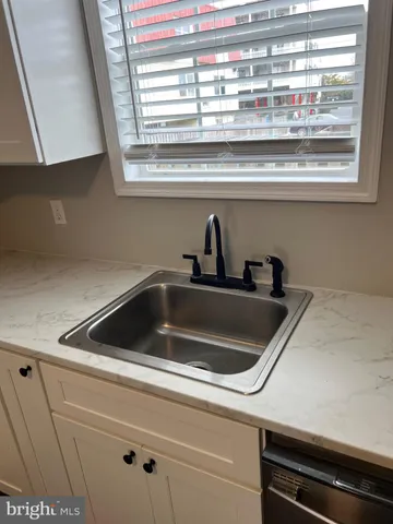 $2,500 | 208 Sunset Drive, Unit C, Ocean City, MD 21842