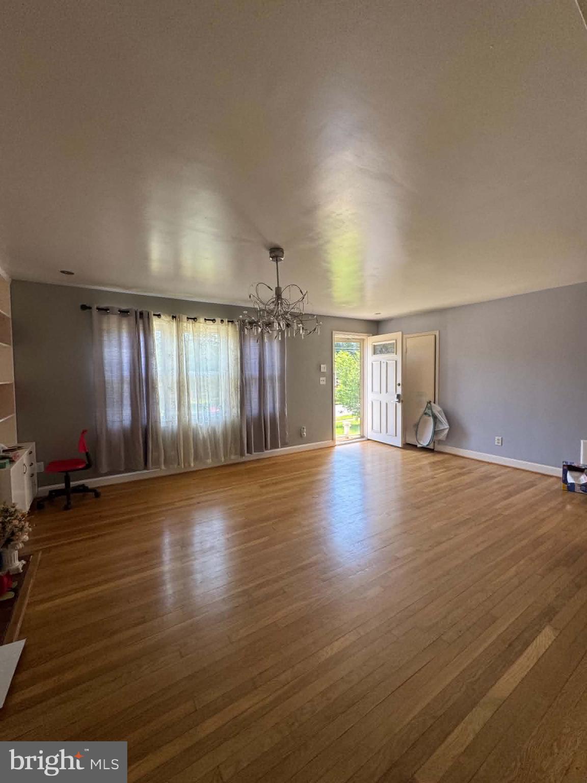 5313 Easton Drive Springfield, VA 22151 - Photo 4 of 13