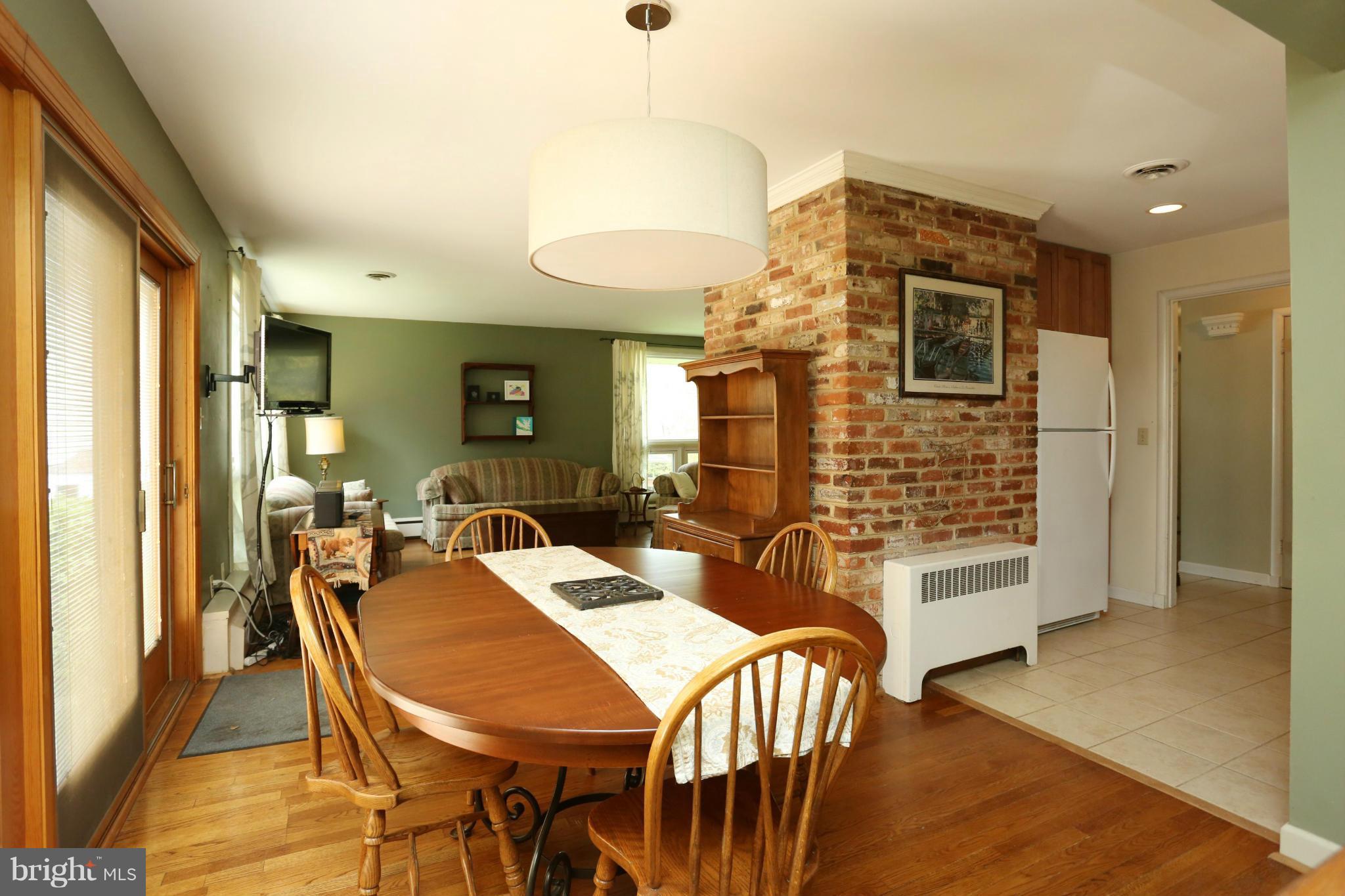 10124 Cornwall Road Fairfax, VA 22030 - Photo 8 of 30 Dining Room