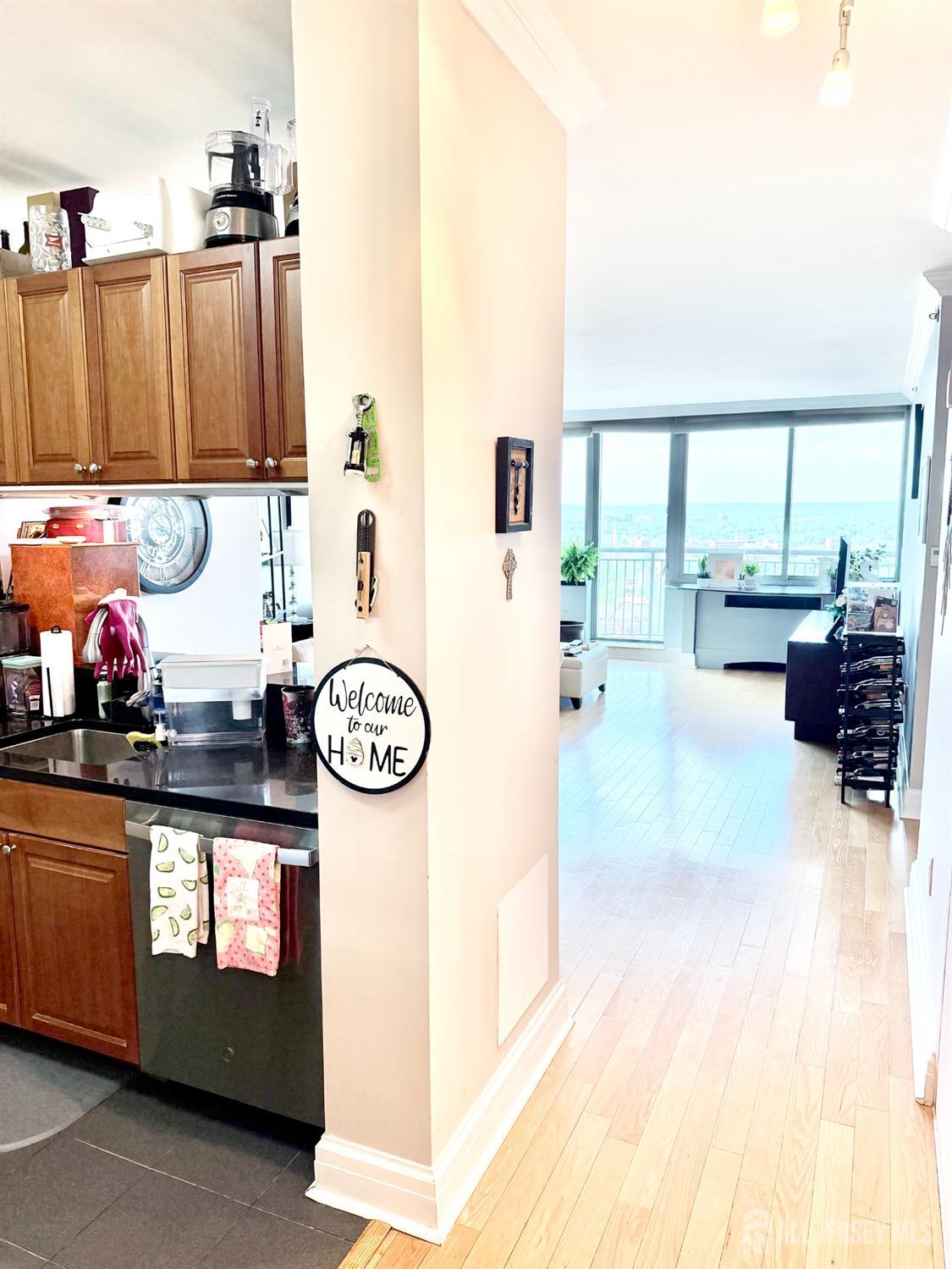 1 Spring Street, Unit 2006 New Brunswick, NJ 08901 - Photo 15 of 61
