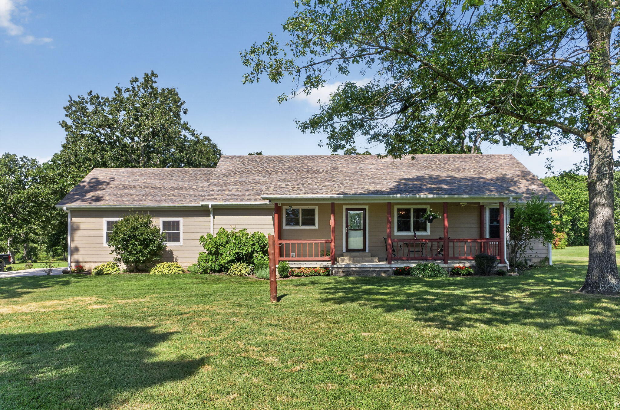 14674 State Route West Wheatland, MO 65779 - Photo 3 of 43 2-web-or-mls-DSC02652