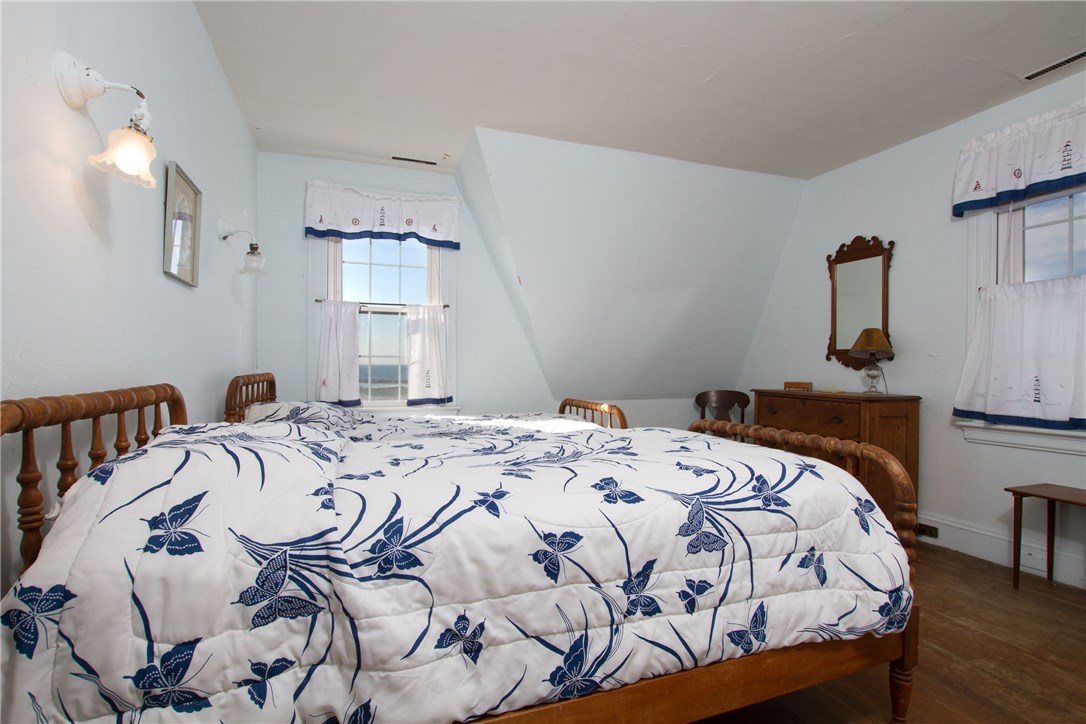 13 Fenway Road Westerly, RI 02891 - Photo 24 of 37 Gallery Image 24