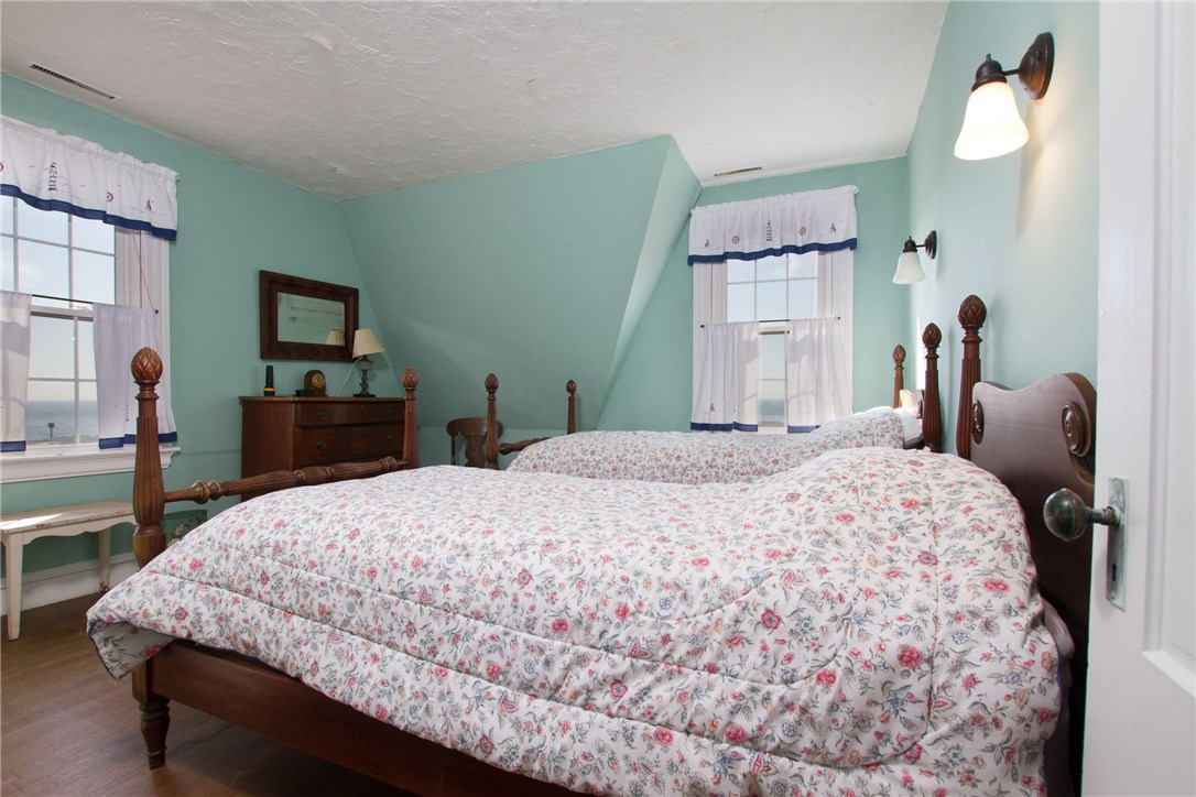 13 Fenway Road Westerly, RI 02891 - Photo 30 of 37 Gallery Image 30