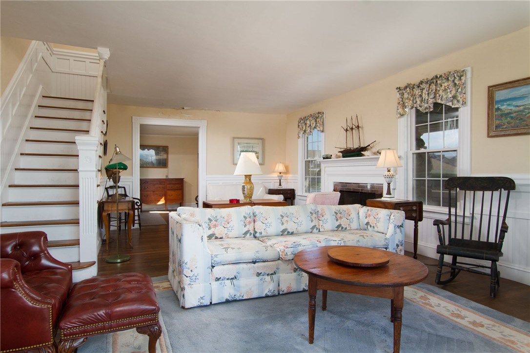 13 Fenway Road Westerly, RI 02891 - Photo 32 of 37 Gallery Image 32