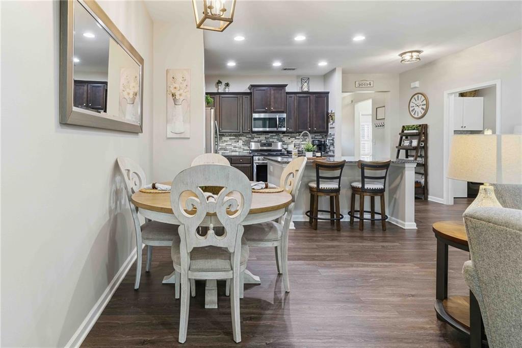 516 Riverview Lane Canton, GA 30114 - Photo 13 of 34