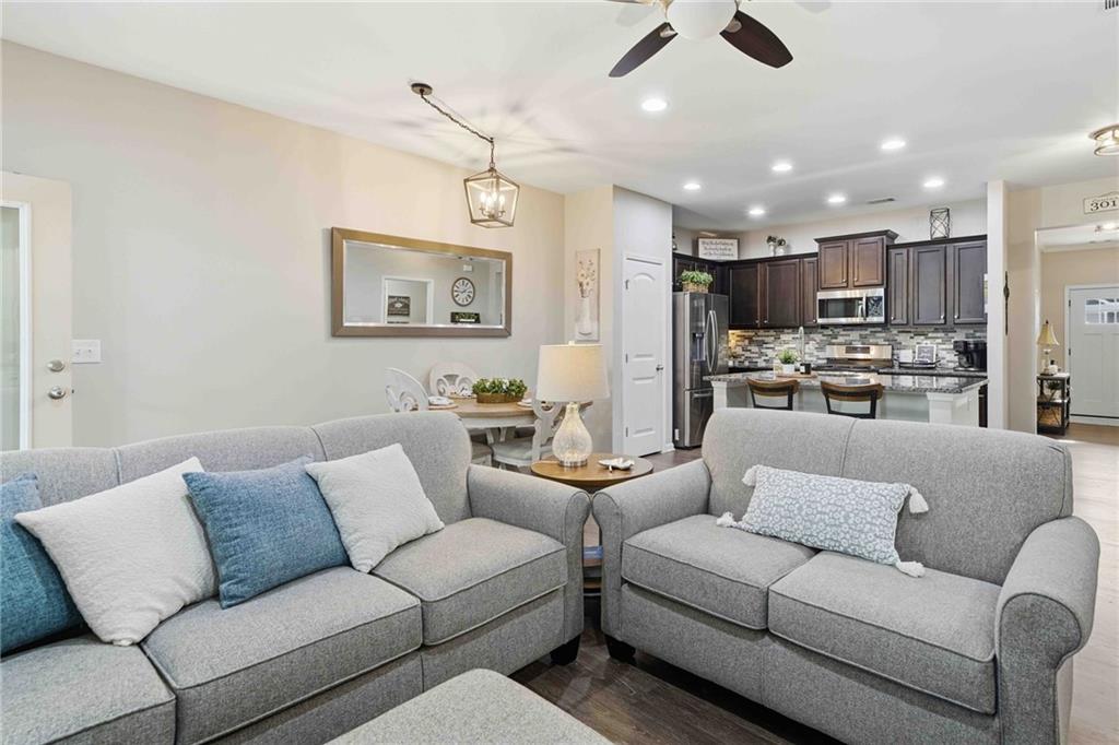 516 Riverview Lane Canton, GA 30114 - Photo 15 of 34