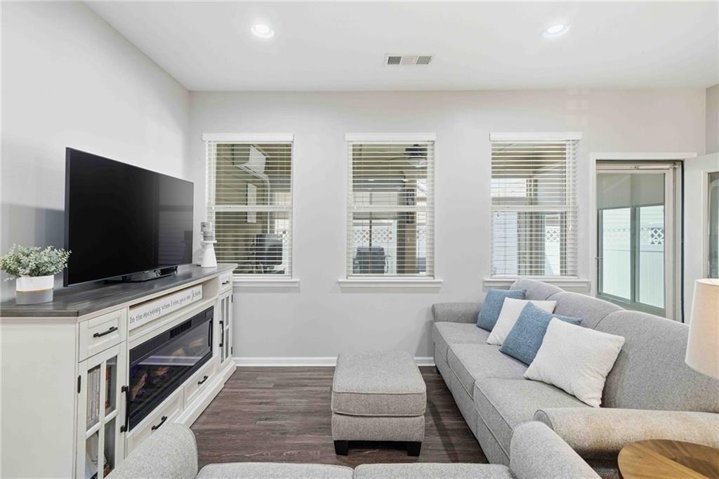 516 Riverview Lane Canton, GA 30114 - Photo 16 of 34