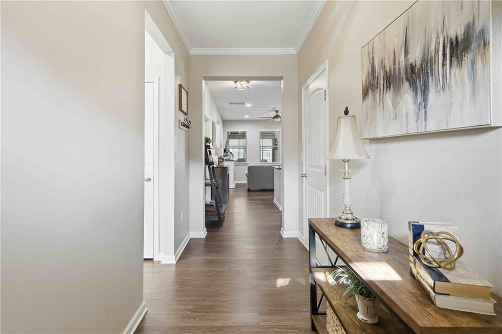 516 Riverview Lane Canton, GA 30114 - Photo 4 of 34