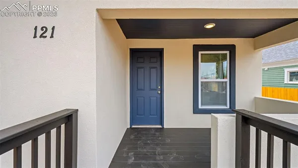 $300,000 | 121 West Fountain Boulevard, Colorado Springs, CO 80903