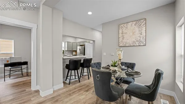 $300,000 | 121 West Fountain Boulevard, Colorado Springs, CO 80903