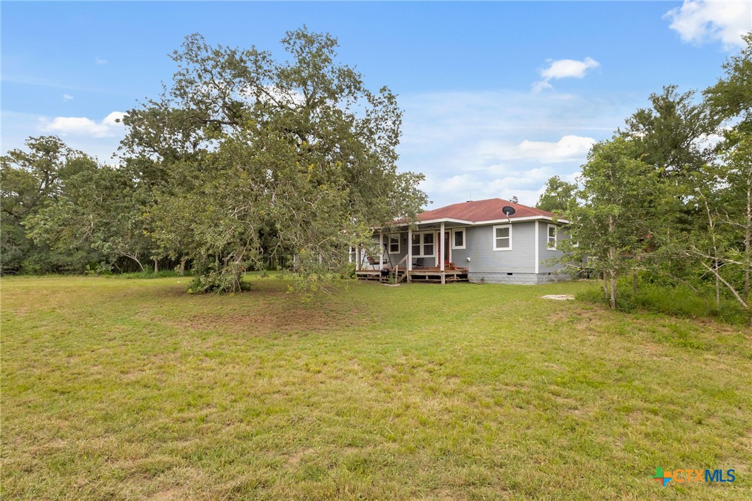 757 Jackson Road Kingsbury, TX 78638 - Photo 25 of 46