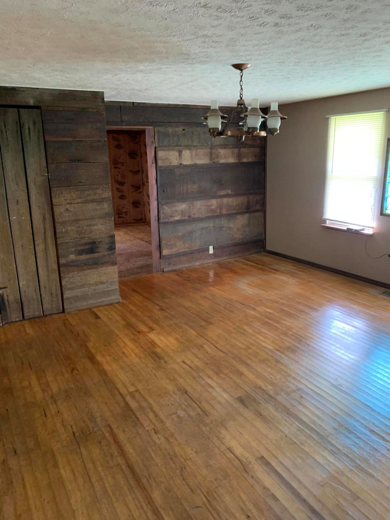 14036 Stout Road Logan, OH 43138 - Photo 3 of 18