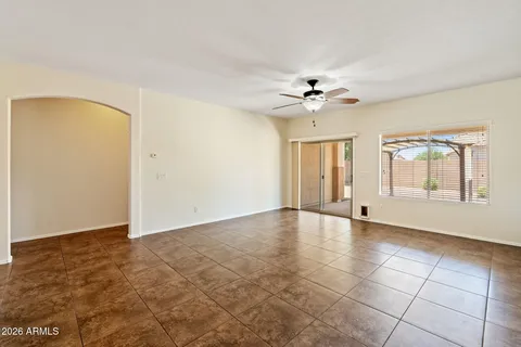 $525,000 | 2924 East Coconino Drive, Gilbert, AZ 85298