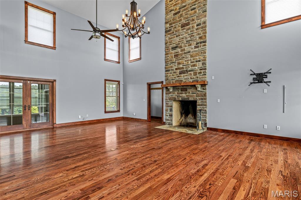 1306 State Rte J Fayette, MO 65248 - Photo 5 of 82