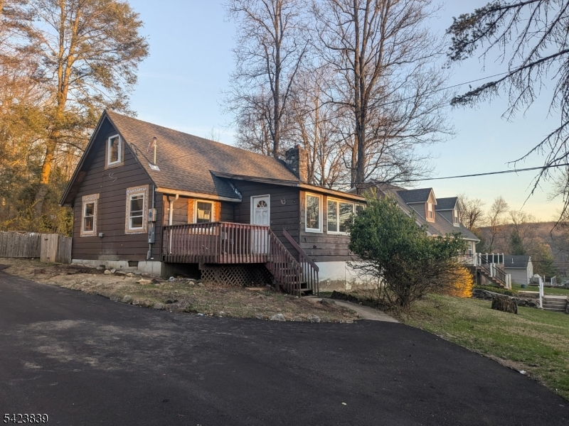 18 Wallkill Drive Vernon, NJ 07461 - Photo 1 of 4 a view of a house with a yard