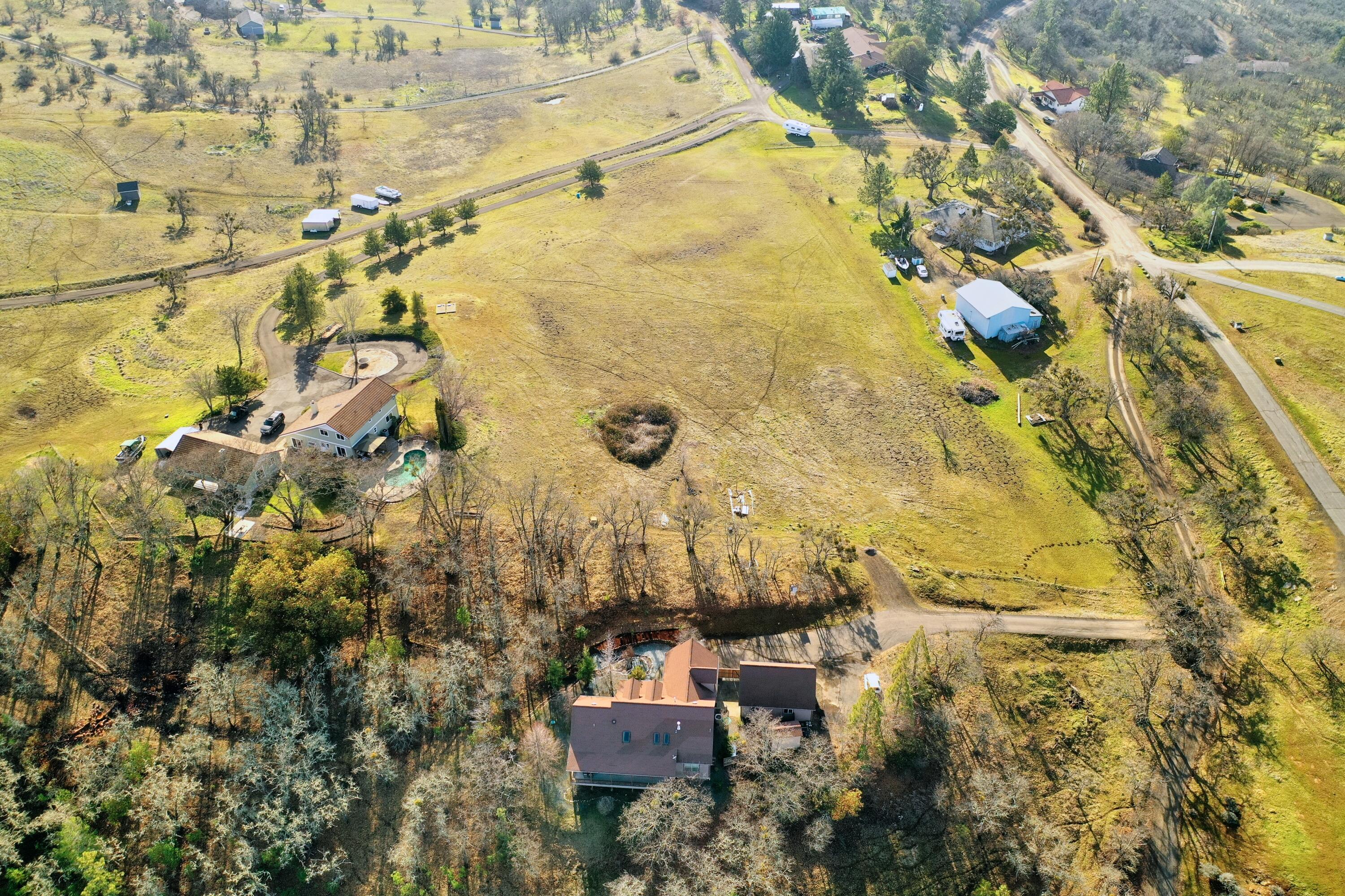 4200 Dry Creek Road Eagle Point, OR 97524 - Photo 8 of 51 4200 Dry Creek Aerials (6)