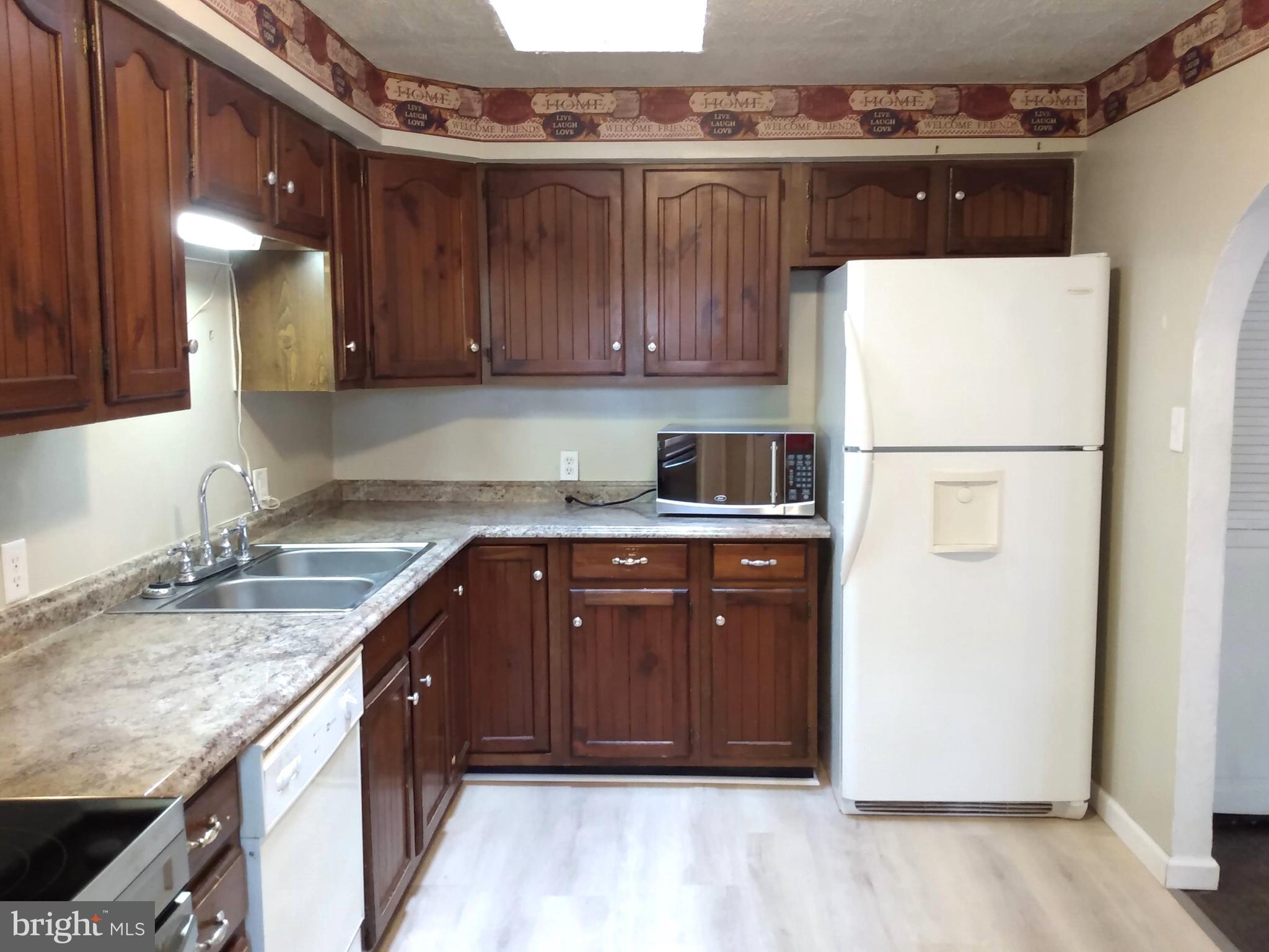 104 Springhouse Road Shippensburg, PA 17257 - Photo 9 of 29 Kitchen