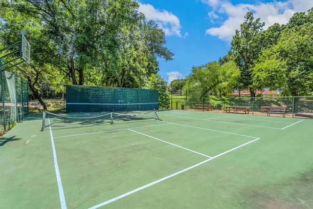 a view of a tennis court