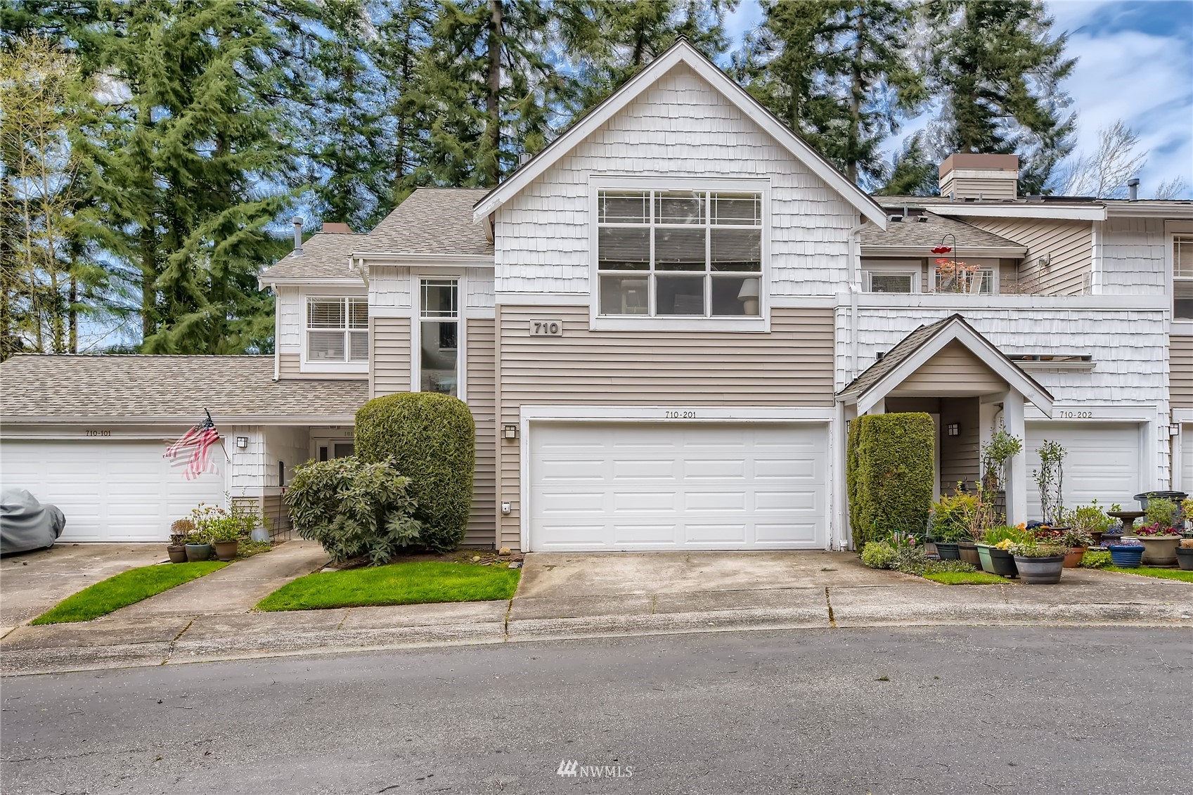 710 228th Street Southwest, Unit N201 Bothell, WA 98021 - Photo 1 of 24 Gallery Image 1