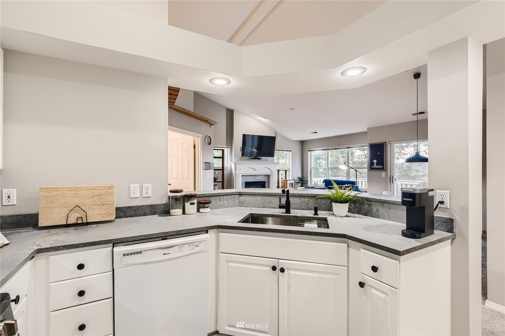 710 228th Street Southwest, Unit N201 Bothell, WA 98021 - Photo 11 of 24 Gallery Image 11
