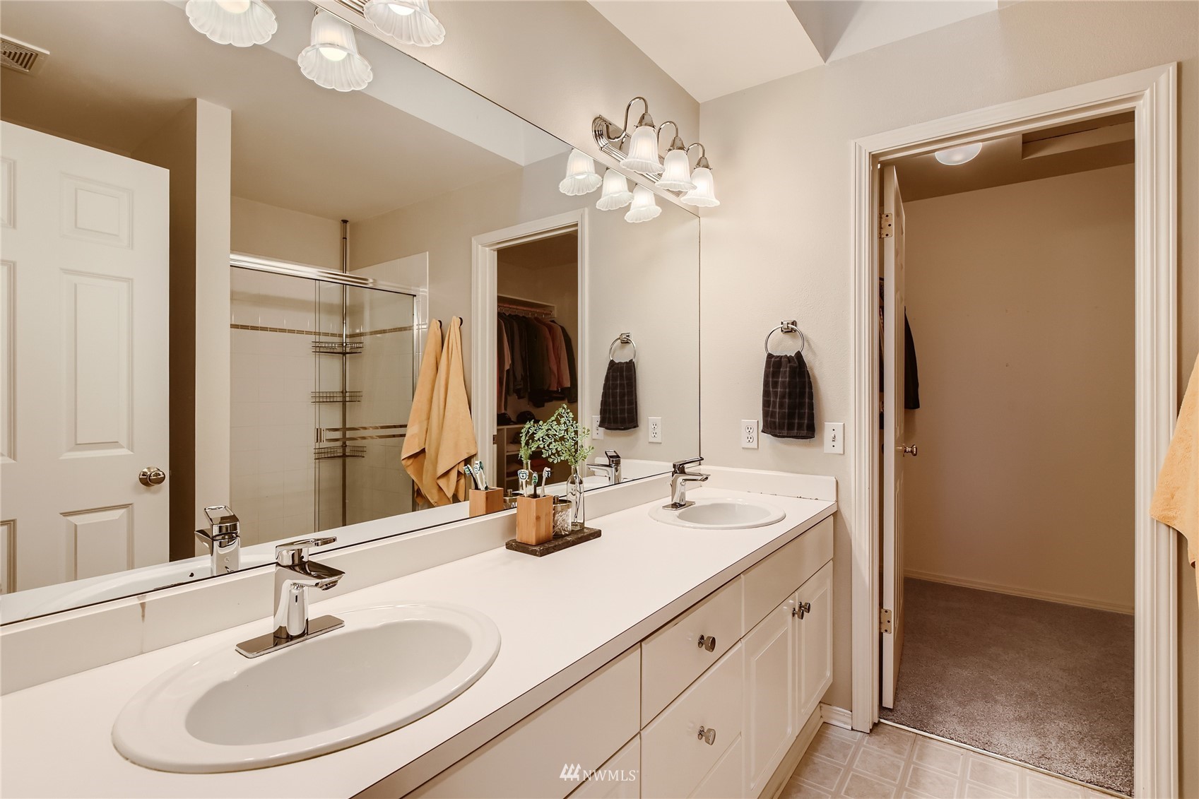 710 228th Street Southwest, Unit N201 Bothell, WA 98021 - Photo 14 of 24 Gallery Image 14