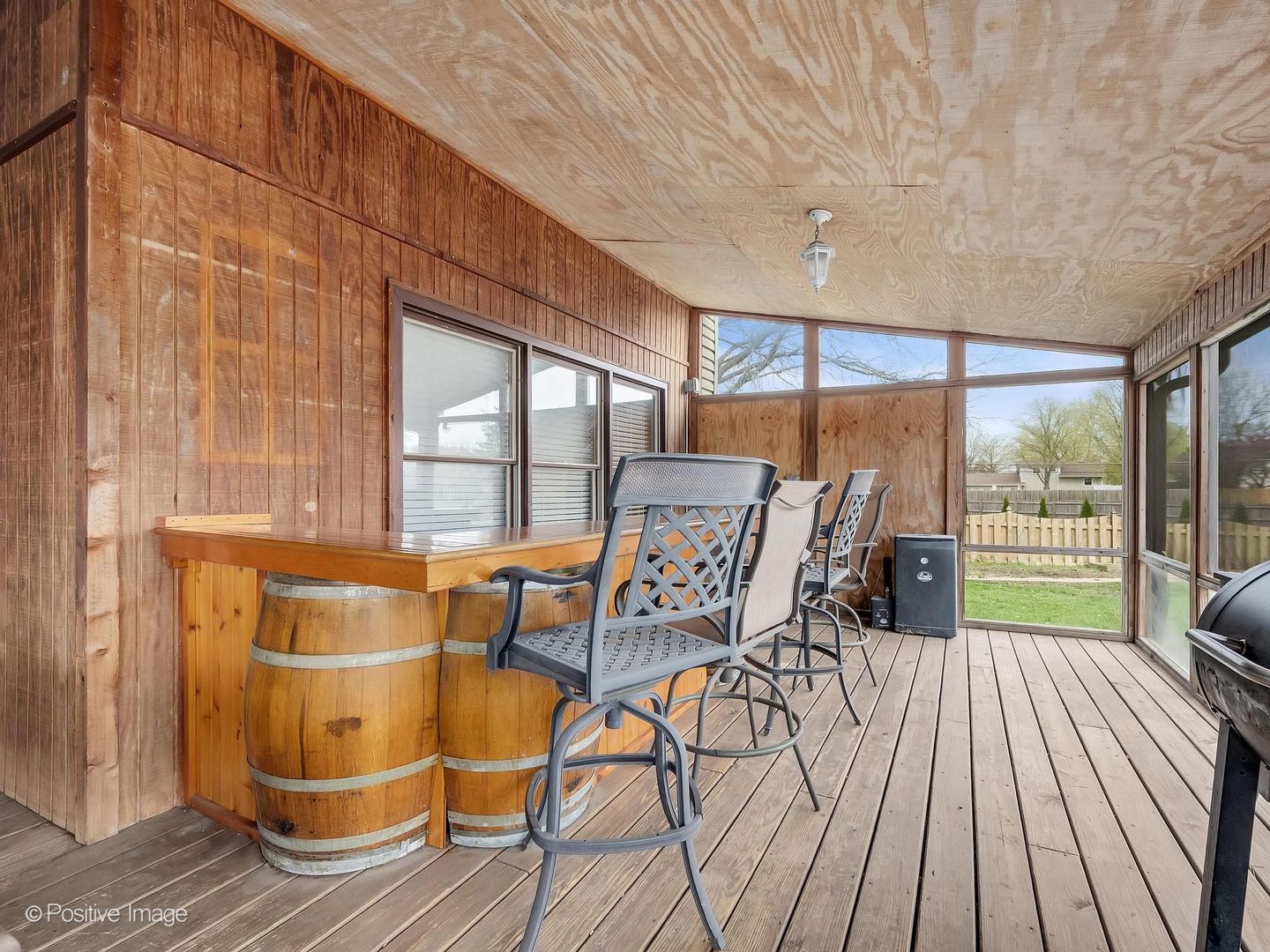 612 Stuart Drive Carol Stream, IL 60188 - Photo 25 of 29 a view of a dining room with furniture wooden floor and outside view