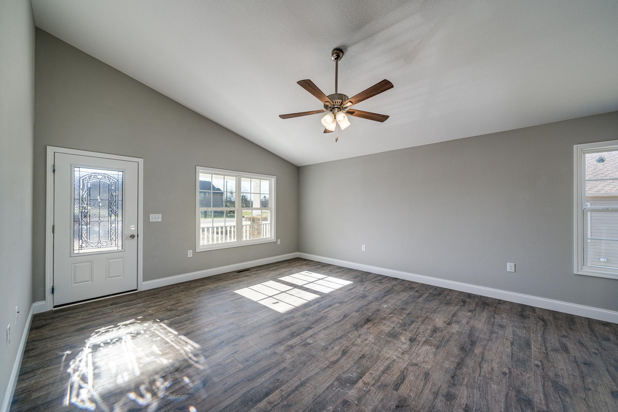 250 Panther Valley Road Crossville, TN 38555 - Photo 3 of 22 Gallery Image 3