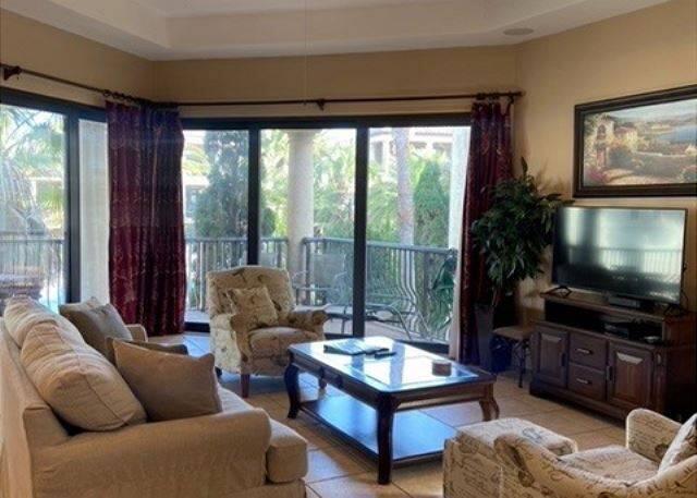 48 Rue St Tropez Miramar Beach, FL 32550 - Photo 7 of 23 48 Rue St Tropez Living Room