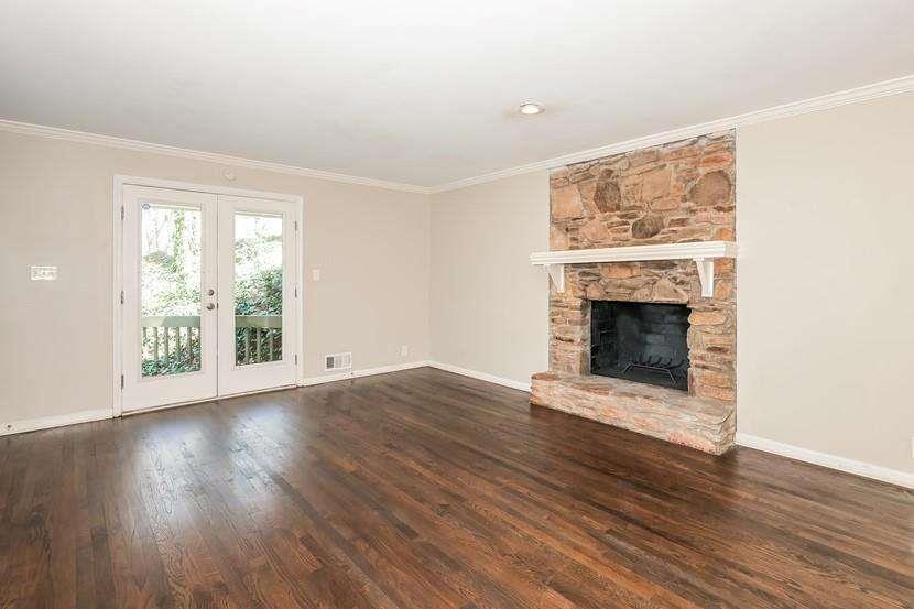 7127 Riverside Drive Atlanta, GA 30328 - Photo 5 of 21