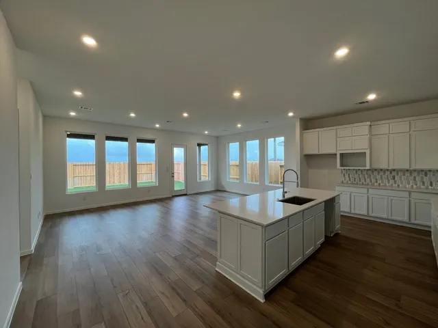 $399,990 | 4527 Sunny Hazel Lane, Fulshear, TX 77441