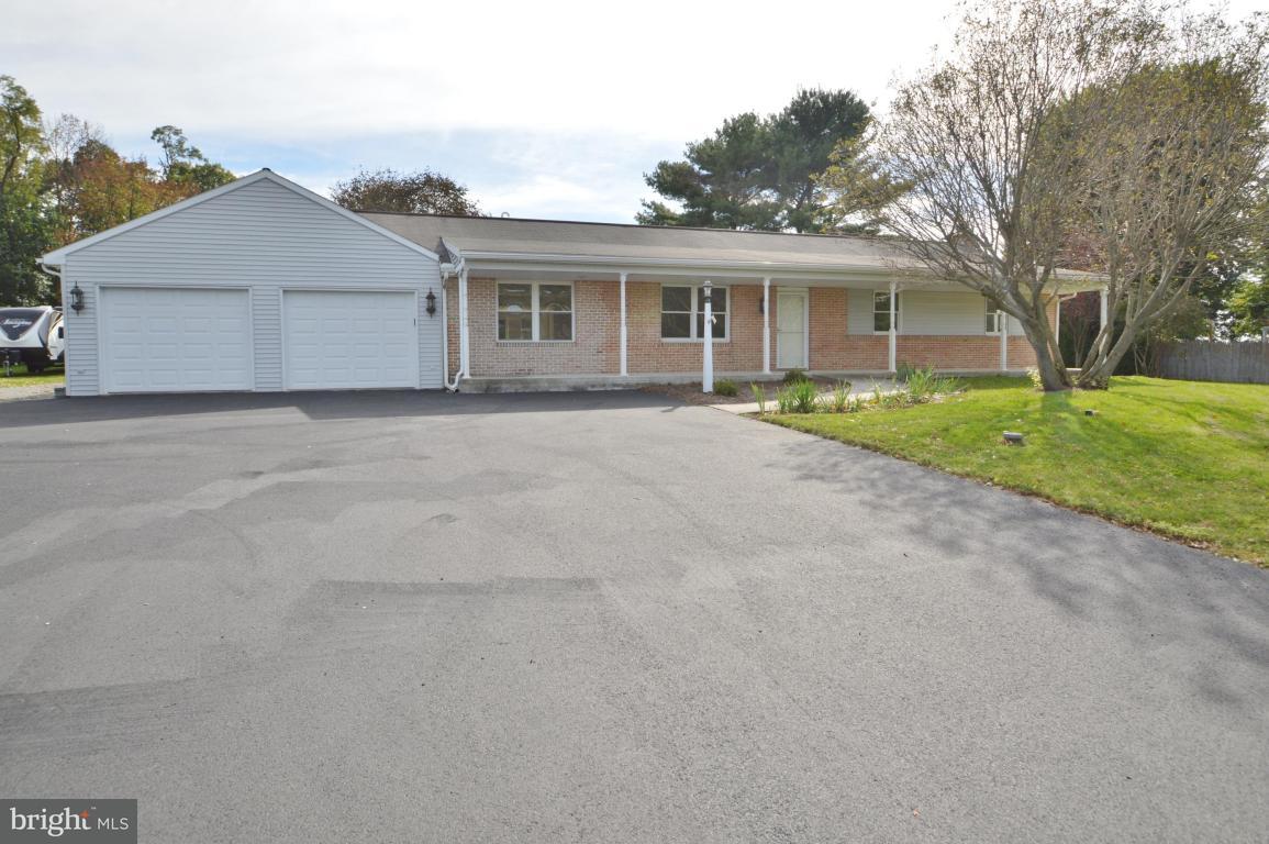 1073 Mountain Road Manheim, PA 17545 - Photo 1 of 19