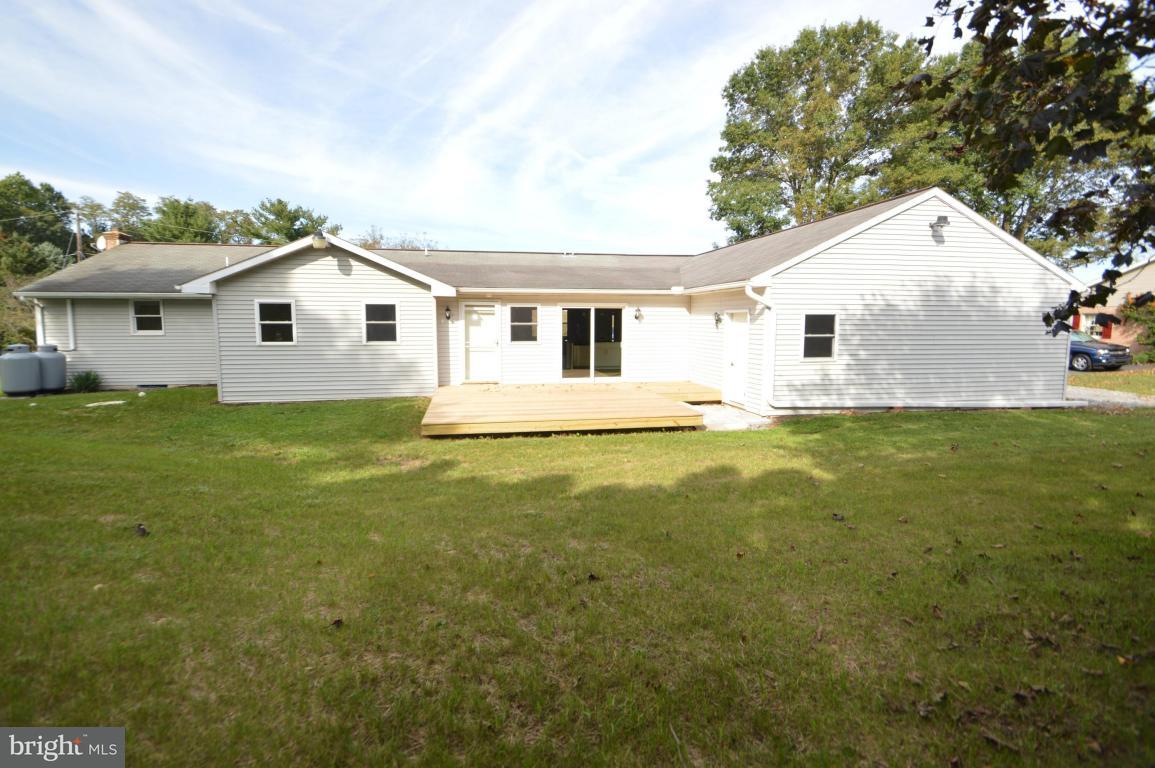 1073 Mountain Road Manheim, PA 17545 - Photo 18 of 19
