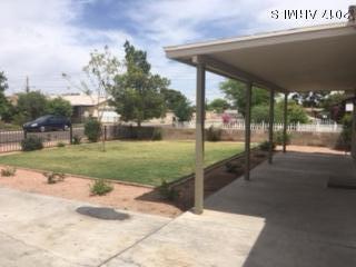 3211 West Monte Vista Road Phoenix, AZ 85009 - Photo 3 of 23 IMG_2023