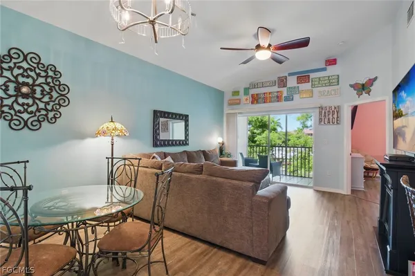 $1,400 | 15430 Bellamar Circle, Unit 3023, Fort Myers, FL 33908