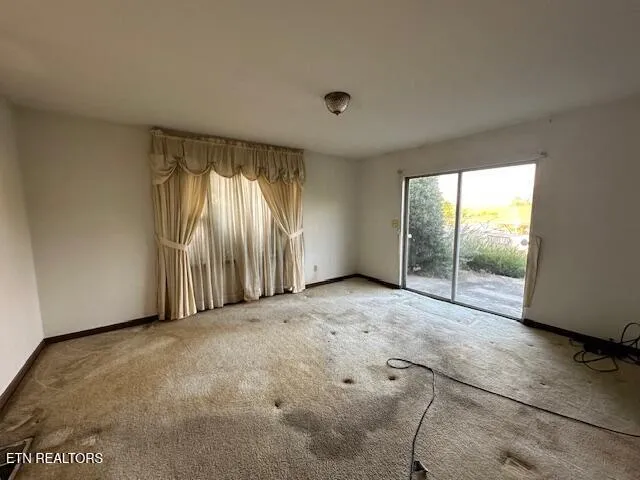 $229,000 | 11532 Wilderness Road, Ewing, VA 24248