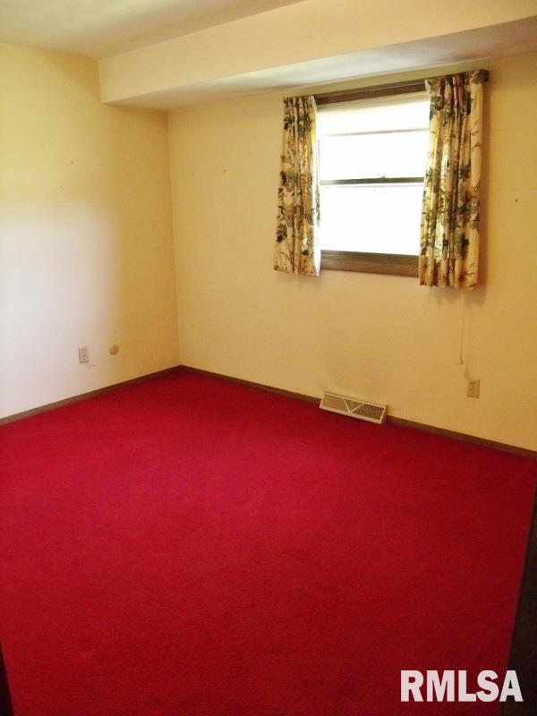 108 Spring Creek Terrace Washington, IL 61571 - Photo 14 of 33