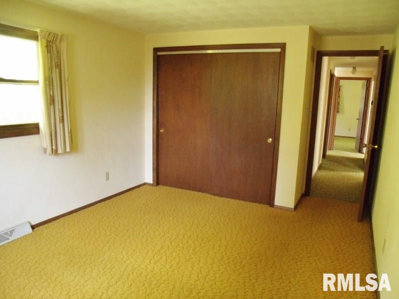 108 Spring Creek Terrace Washington, IL 61571 - Photo 18 of 33