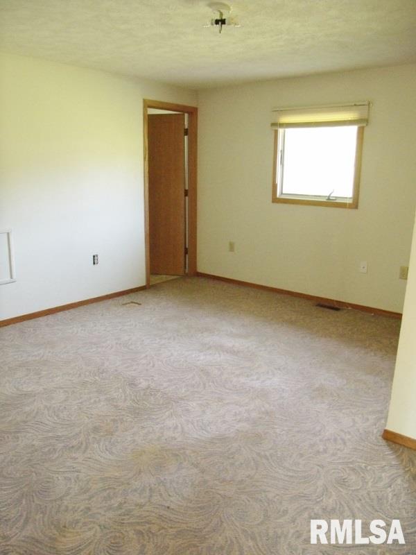 108 Spring Creek Terrace Washington, IL 61571 - Photo 29 of 33