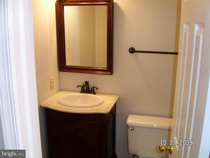 24412 Fossen Road Damascus, MD 20872 - Photo 9 of 20 Newly Updated Powder Room