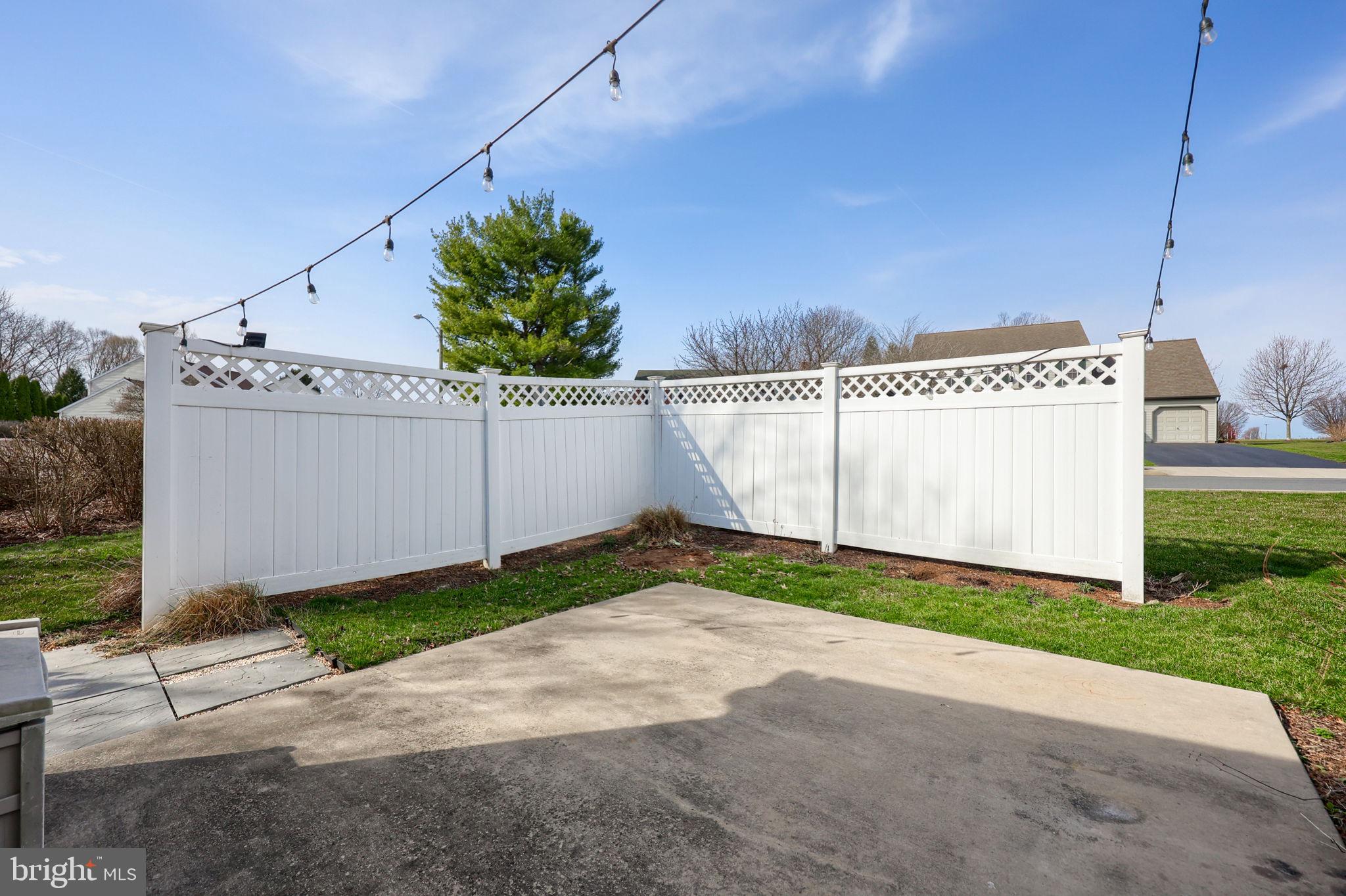 100 Pepperton Court Lititz, PA 17543 - Photo 34 of 43