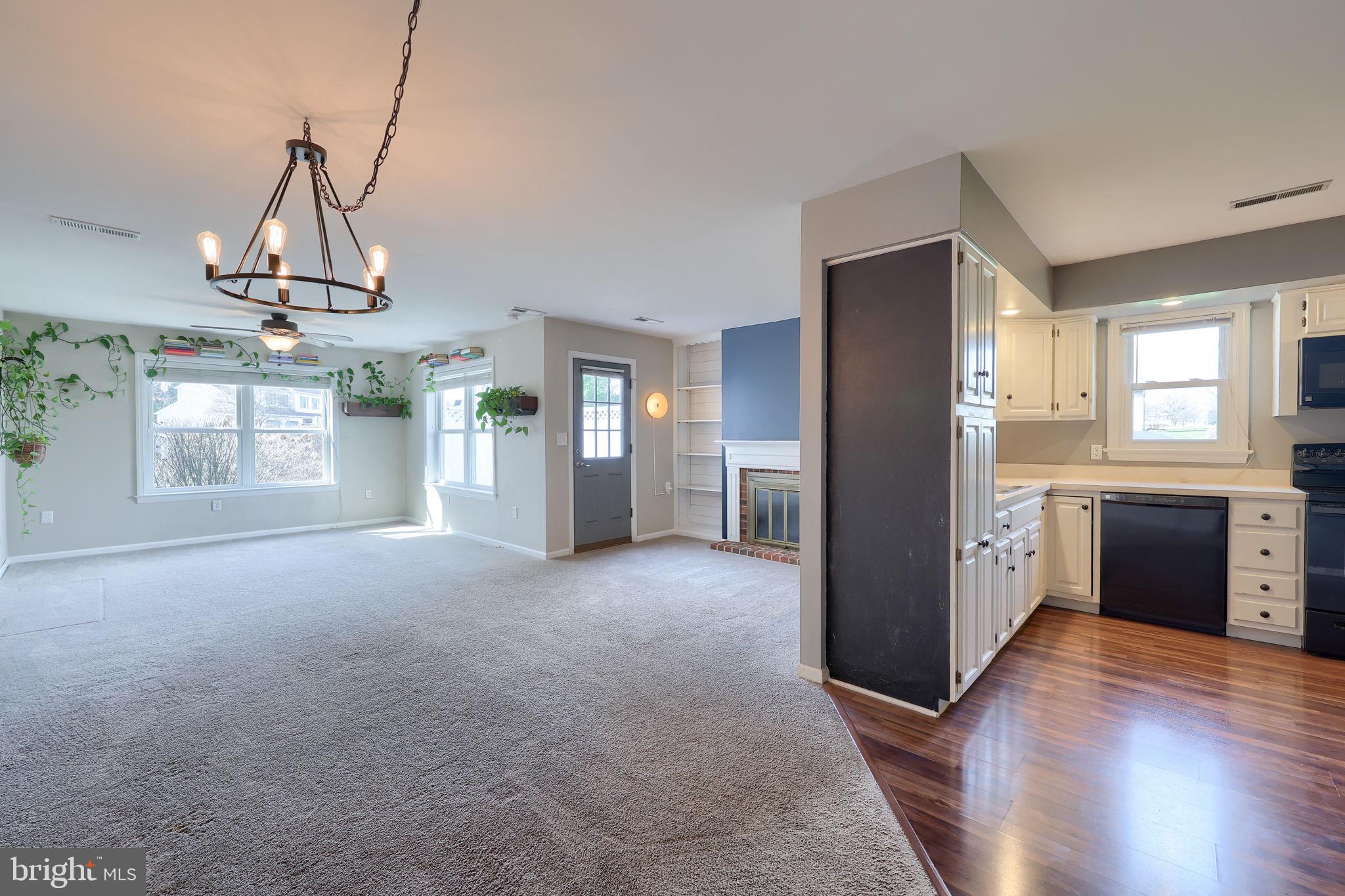 100 Pepperton Court Lititz, PA 17543 - Photo 10 of 43